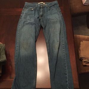 Men’s Levi jeans